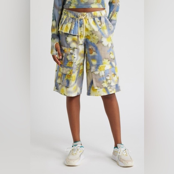 Puma Pants - NWT PUMA x Collina Strada Floral Cotton Ripstop Cargo Shorts